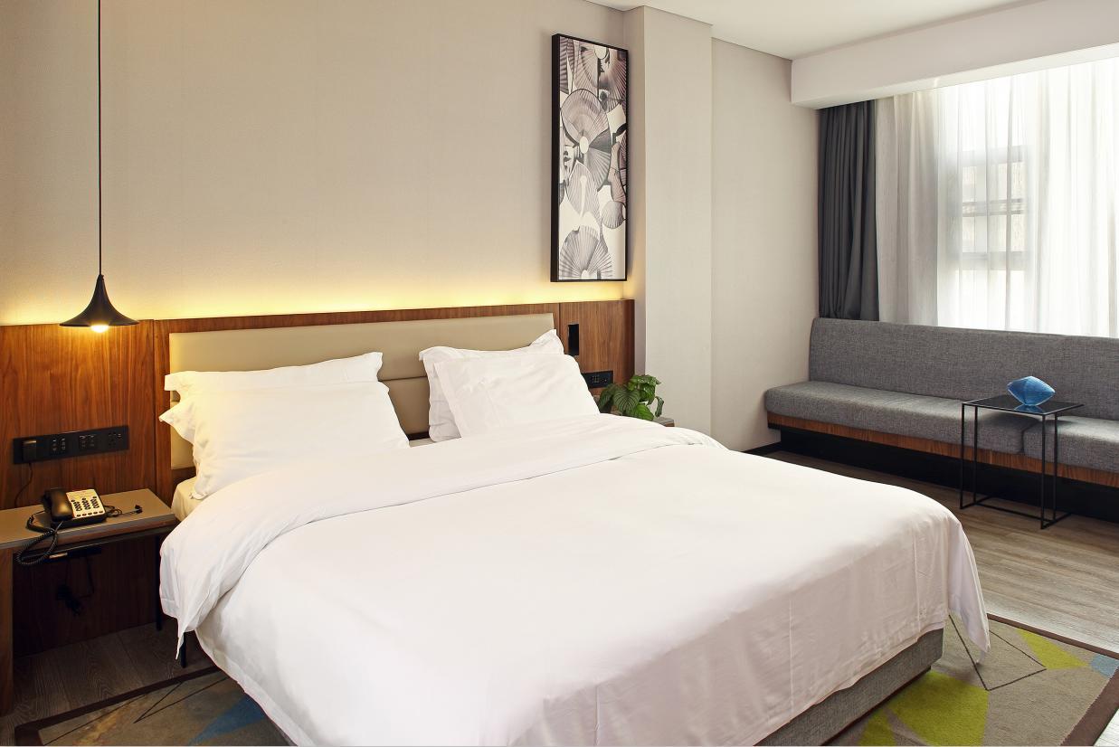 Ufun Hotel Guiya Road Branch Нанинг Екстериор снимка
